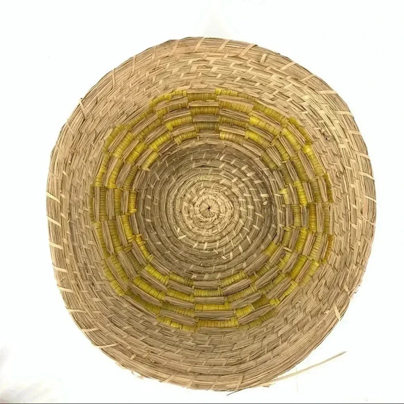 Handwoven coiled 9x15 sweetgrass basket - Picture 2 of 7